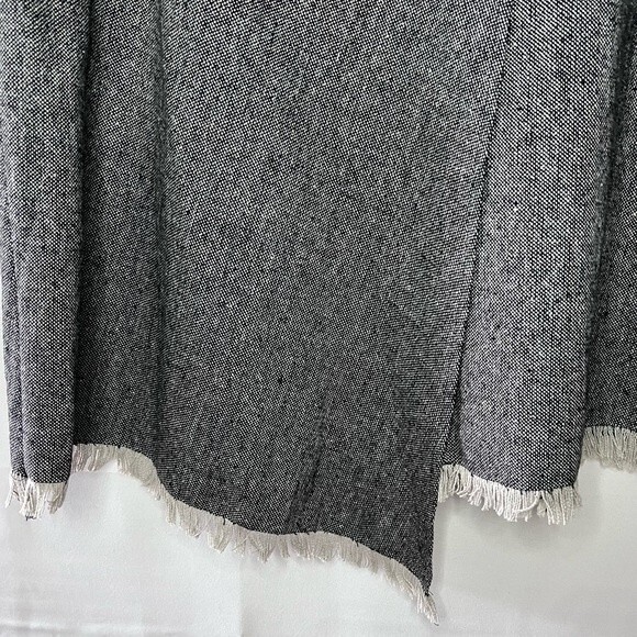 British Khaki Tweed Gray Wool Blend Asymmetrical Fringe Hem Skirt Size 10 - Picture 4 of 8